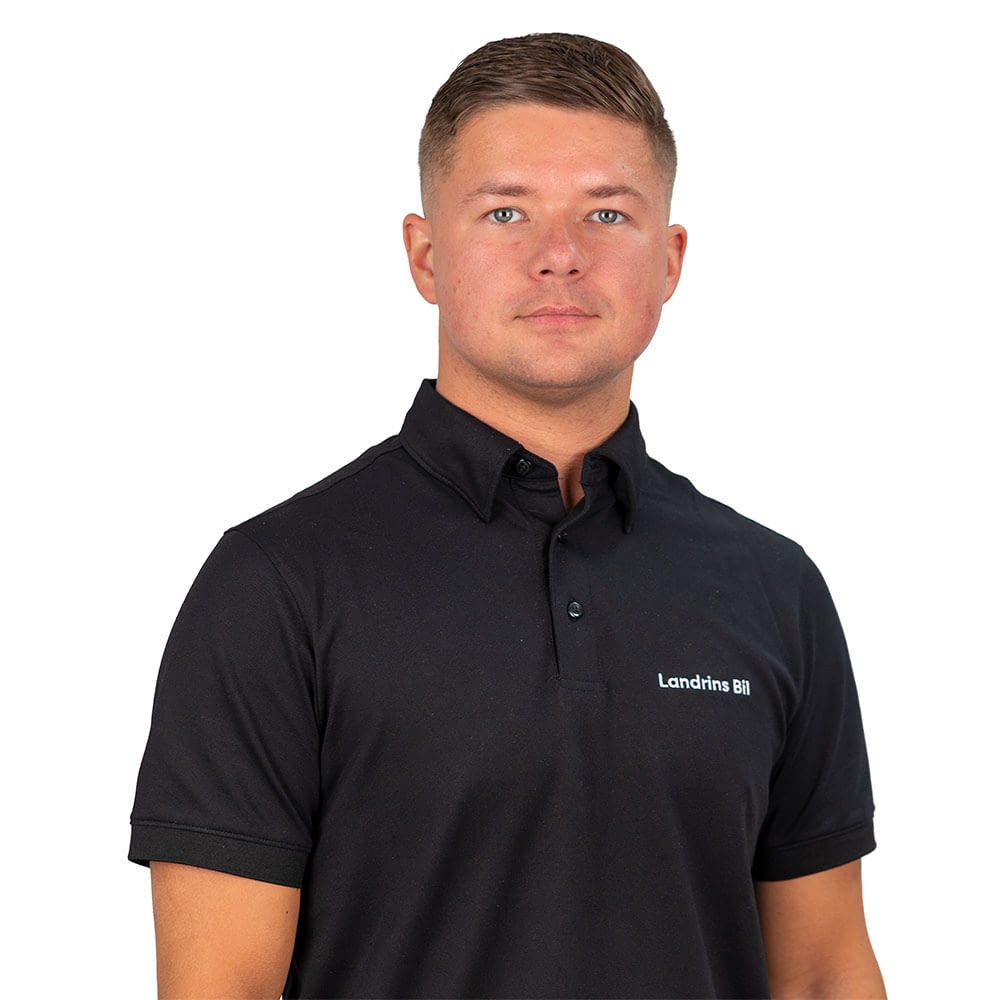 Max Klovegård - Servicerådgivare - Landrins Bil - Hälla -