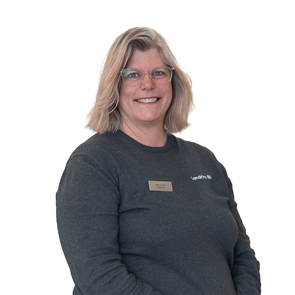 Marie Linnes - Servicerådgivare - Landrins Bil - sundsvall - fritidsfordon -