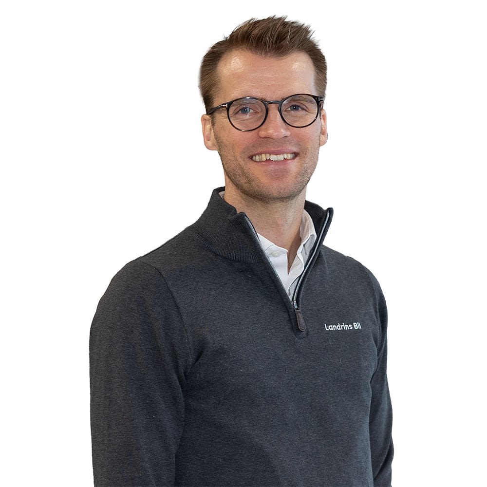 Alexander Ringaby - Försäljningschef - Landrins Bil - Avesta - -