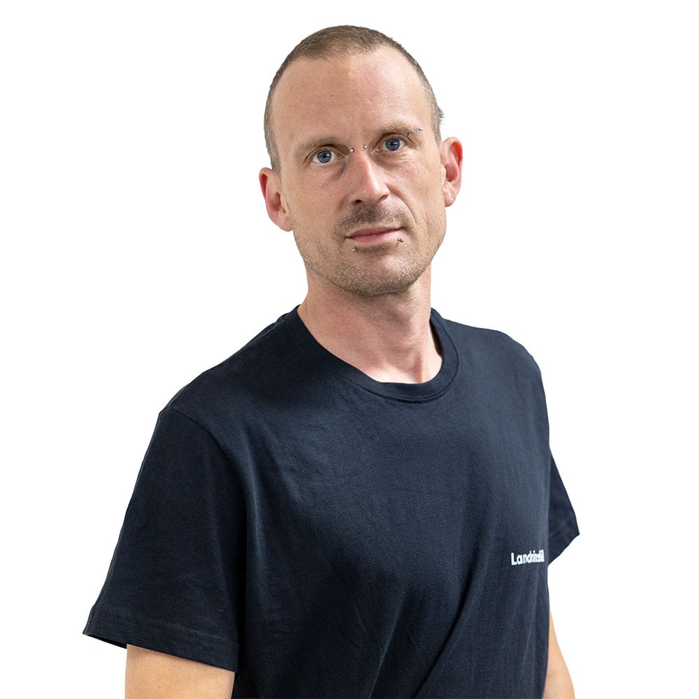 Björn Ervik - Däckspecialist - Landrins Bil - Västerås - H Däck