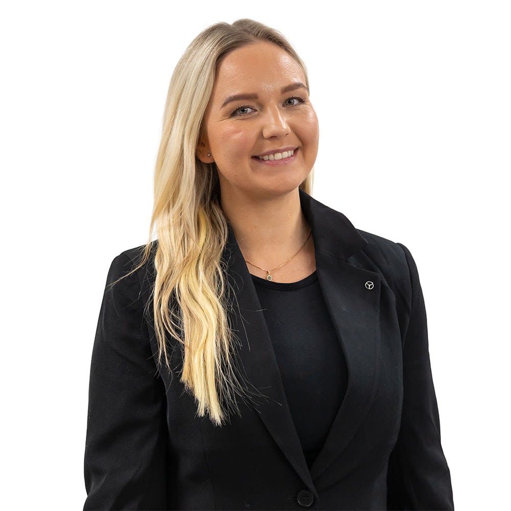 Izabella Israelsson - Floor Manager - Landrins Bil - Norrköping - Mercedes Benz