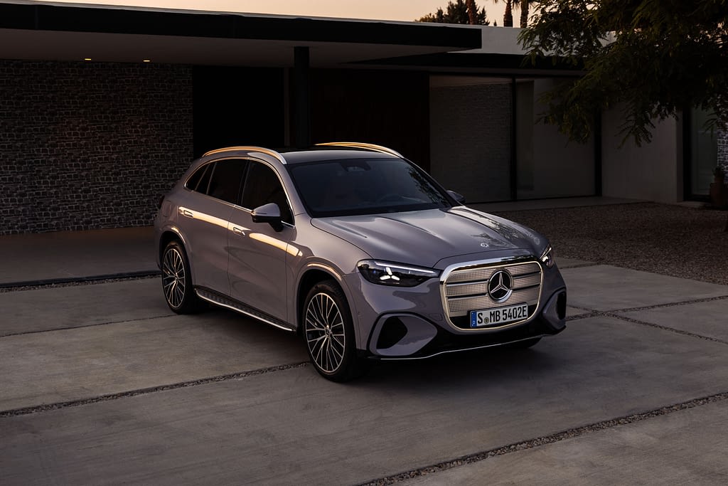 Mercedes-Benz - GLC Electric- Landrins Bil 1 – 12
