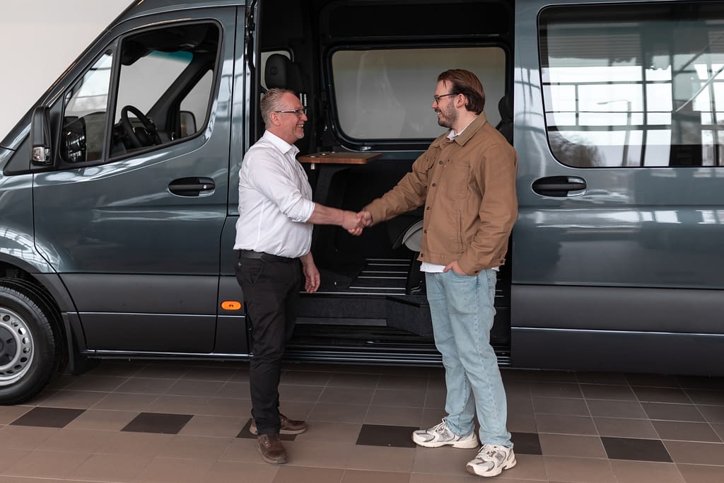 Bli kontaktad - Mercedes-Benz Transportbilar - Landrins Bil