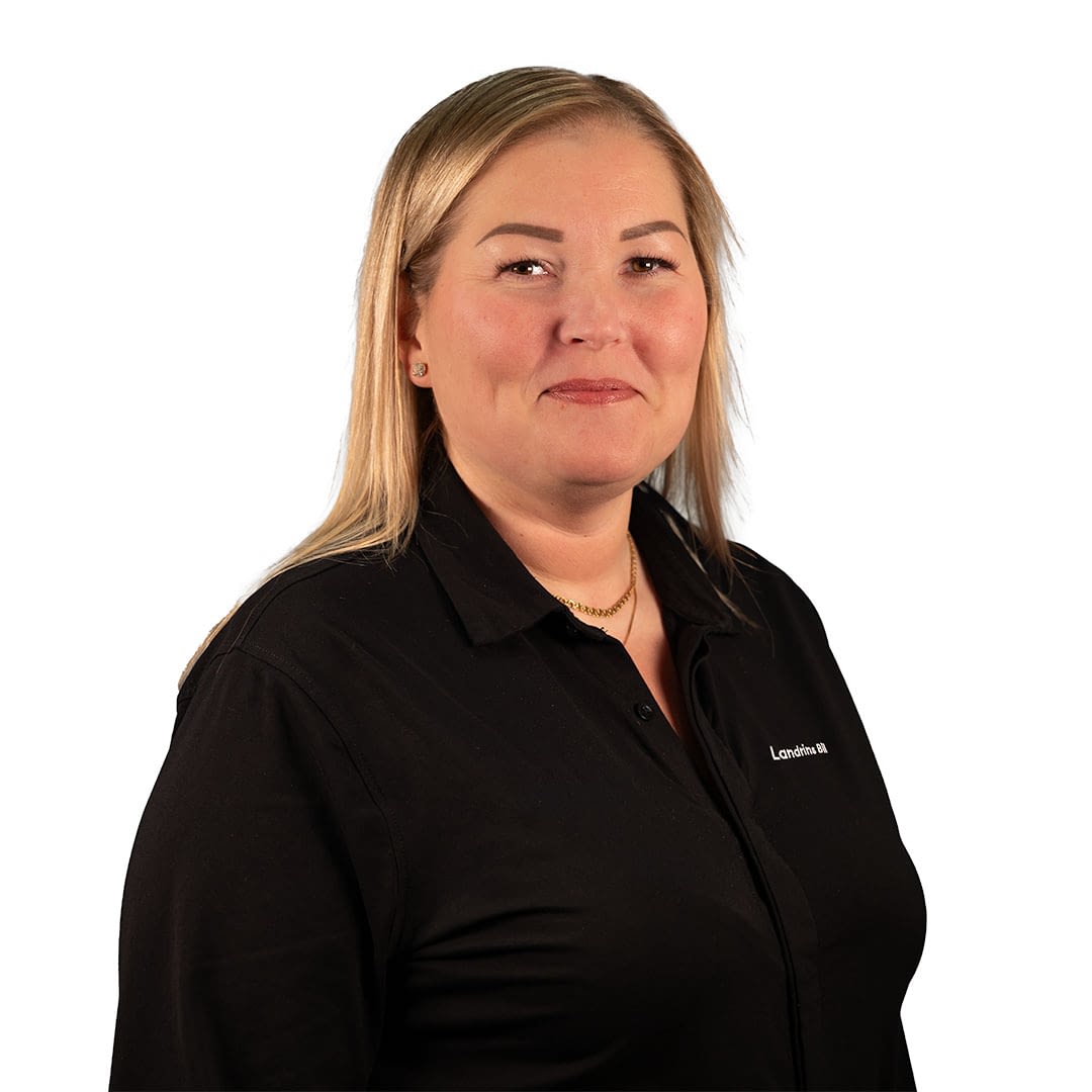 Emma Lindvall - Verkstadschef - Älmhult - Hässleholm - Landrins Bil -