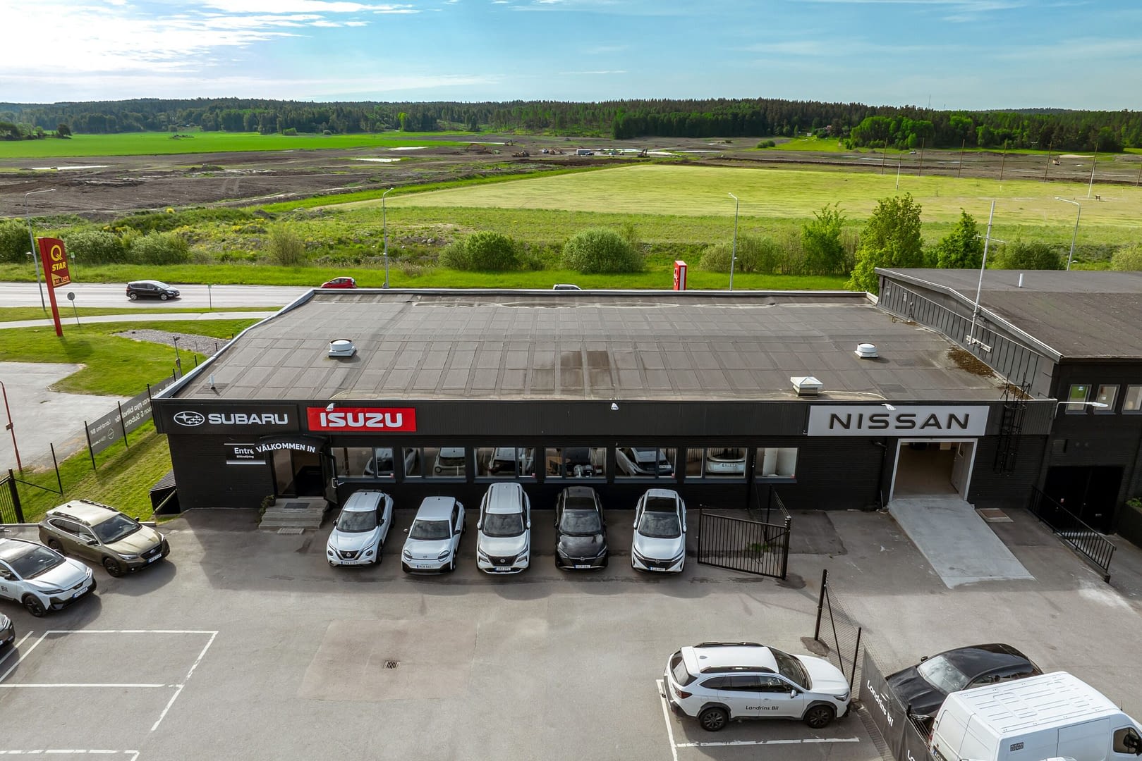Landrins Bil – Nissan Subaru - Eskilstuna LK - Fasad – 2