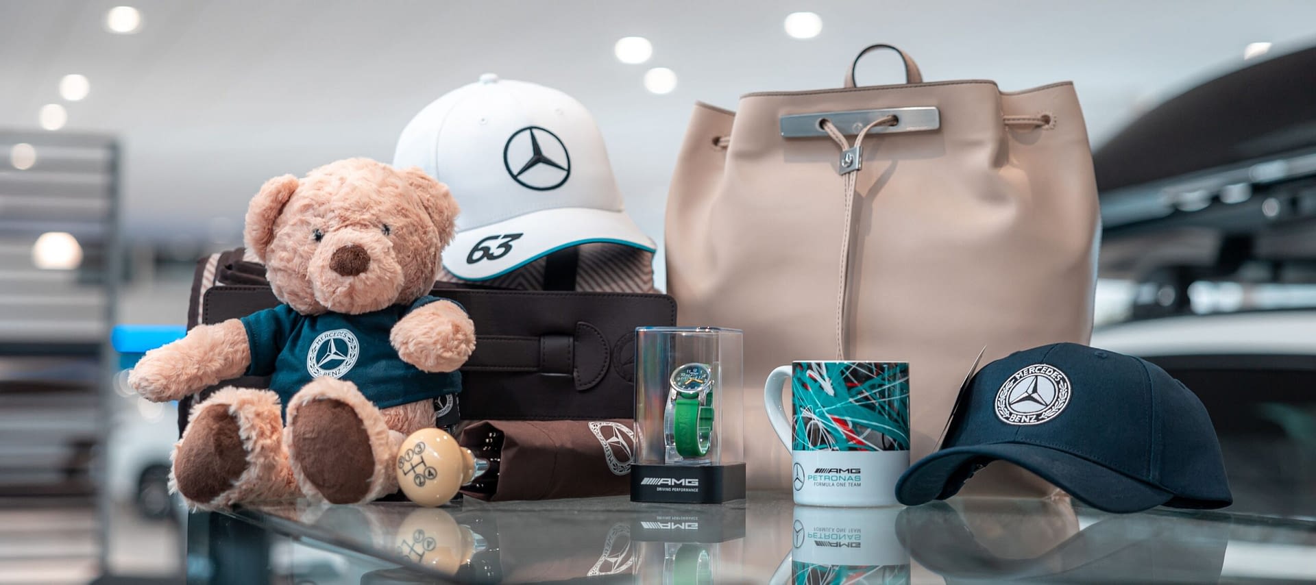 E-handel - Mercedes-Benz - Hero - Landrins Bil