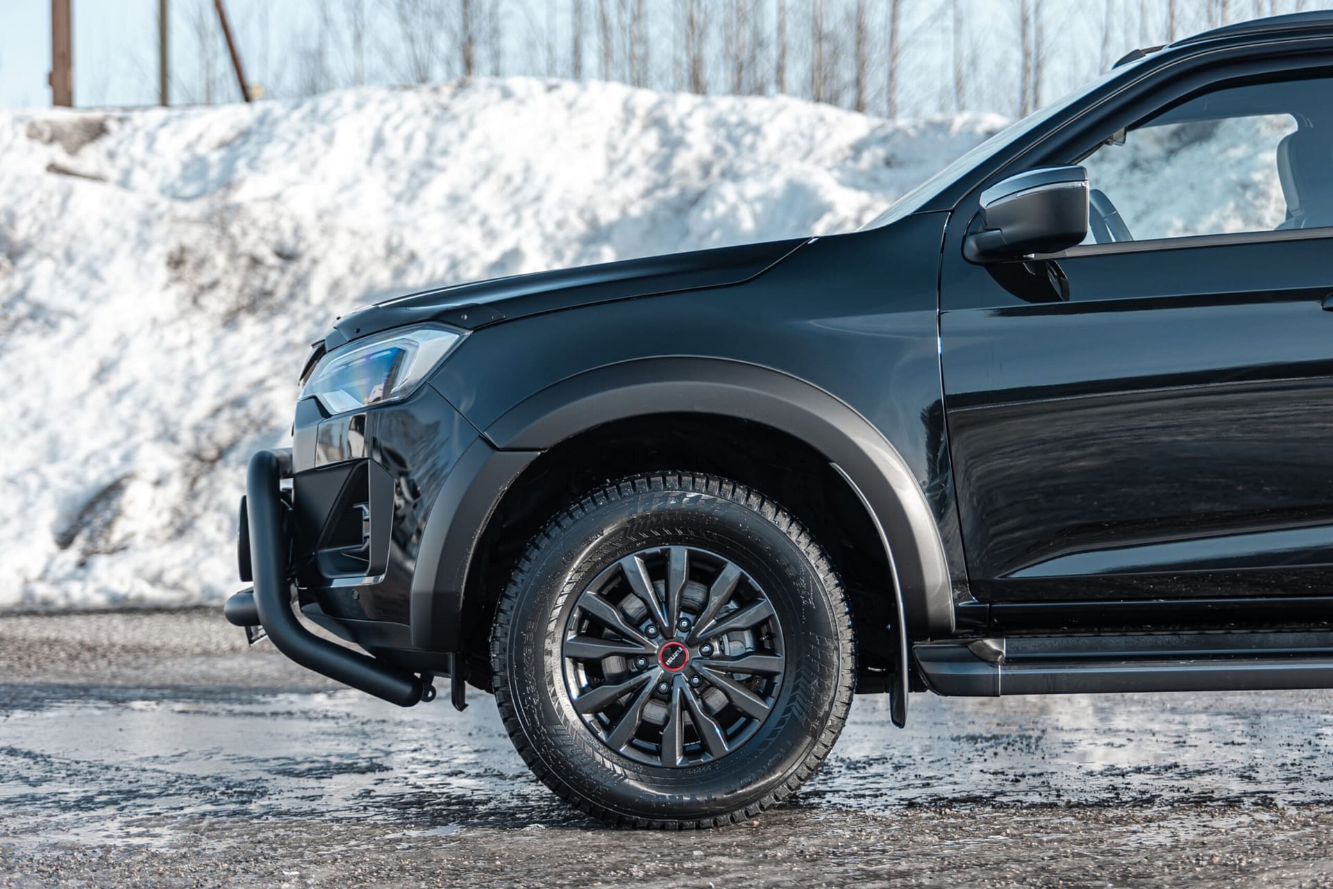 Landrins Bil Edition - Isuzu - Svart – 9