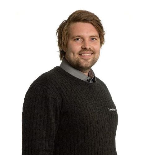 Alexander Holm - Landrins Bil Västerås Hälla – 1